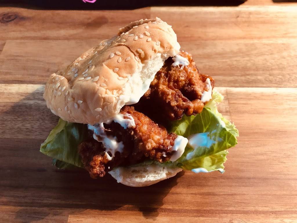 Call A Chicken(Sc) | meal takeaway | 4218 Lawrence Ave E, Scarborough, ON M1E 4X9, Canada | 6478771269 OR +1 647-877-1269