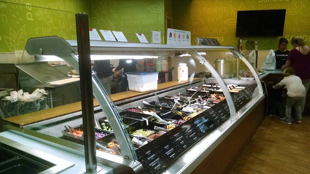 Saladworks | restaurant | 206 Fox Hunt Dr, Bear, DE 19701, USA | 3028344437 OR +1 302-834-4437