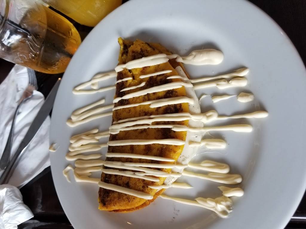 Sofrito Latin Cafe | cafe | 8607 Palm Pkwy, Orlando, FL 32836, USA | 4077784205 OR +1 407-778-4205