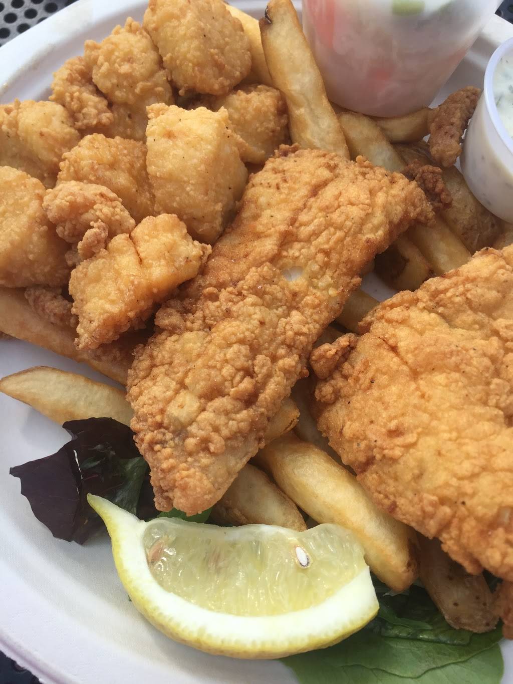 Summer Shanty | restaurant | 140 Main St, West Dennis, MA 02670, USA | 5083940400 OR +1 508-394-0400