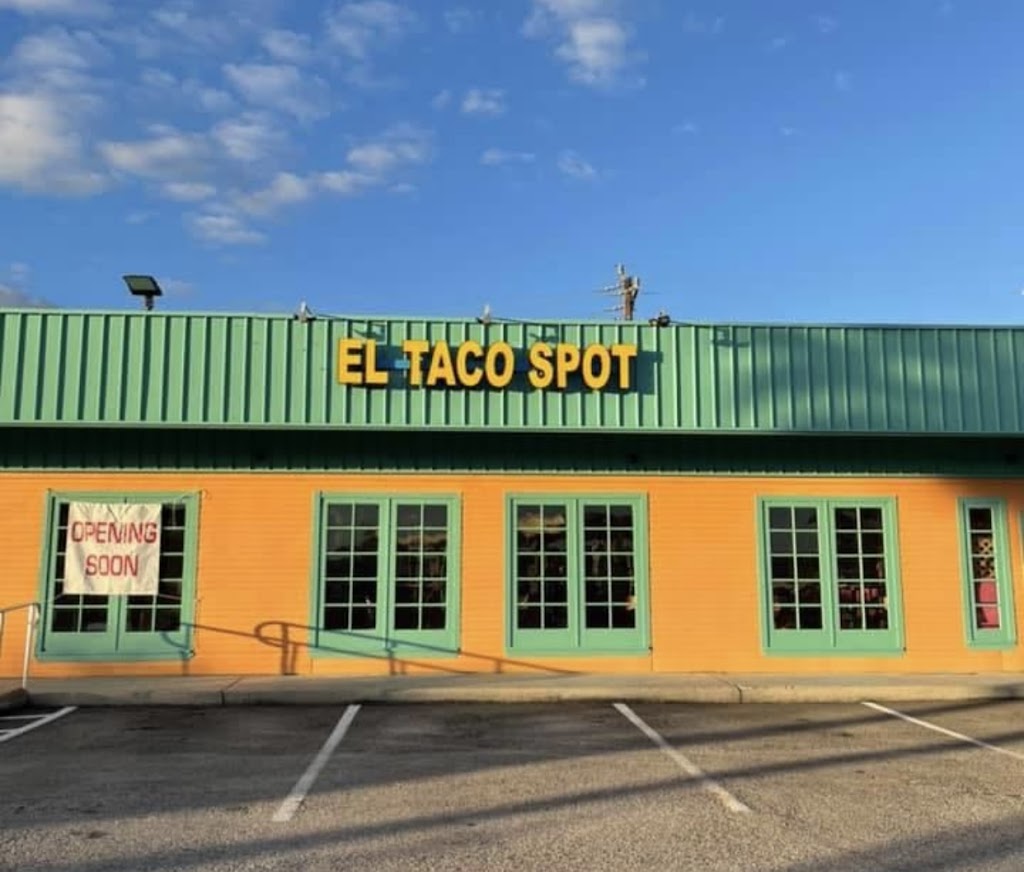 El Taco Spot | restaurant | 410 Flag Lake Dr Suite D, Lake Jackson, TX 77566, USA | 9792669209 OR +1 979-266-9209