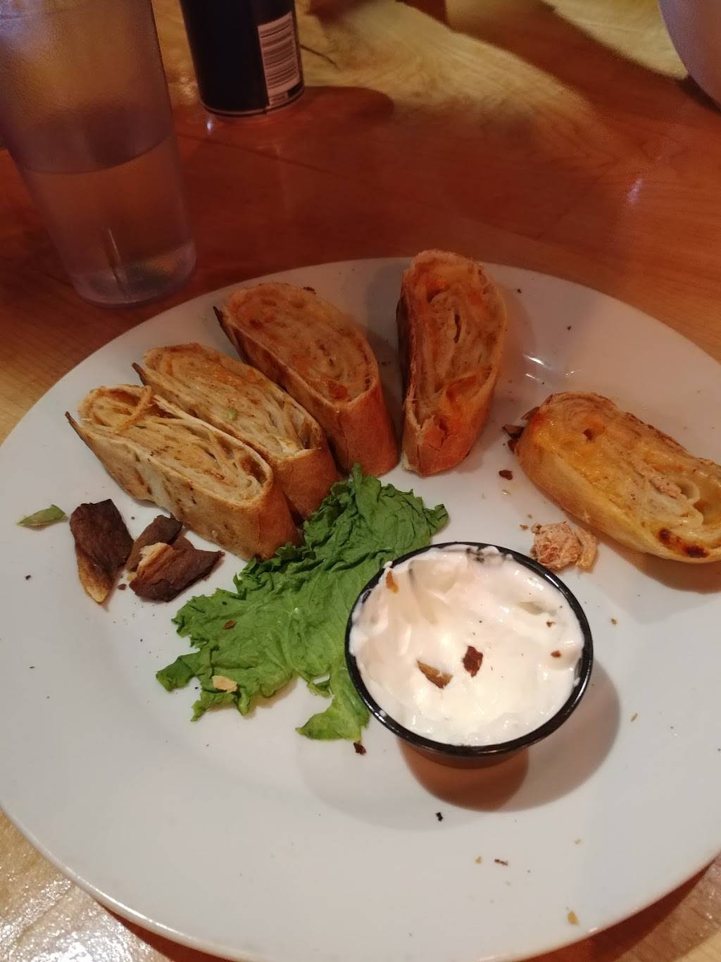 The Rabbid Fox | restaurant | 123 Pioneer Dr, Kitchener, ON N2P 2A3, Canada | 5197482404 OR +1 519-748-2404