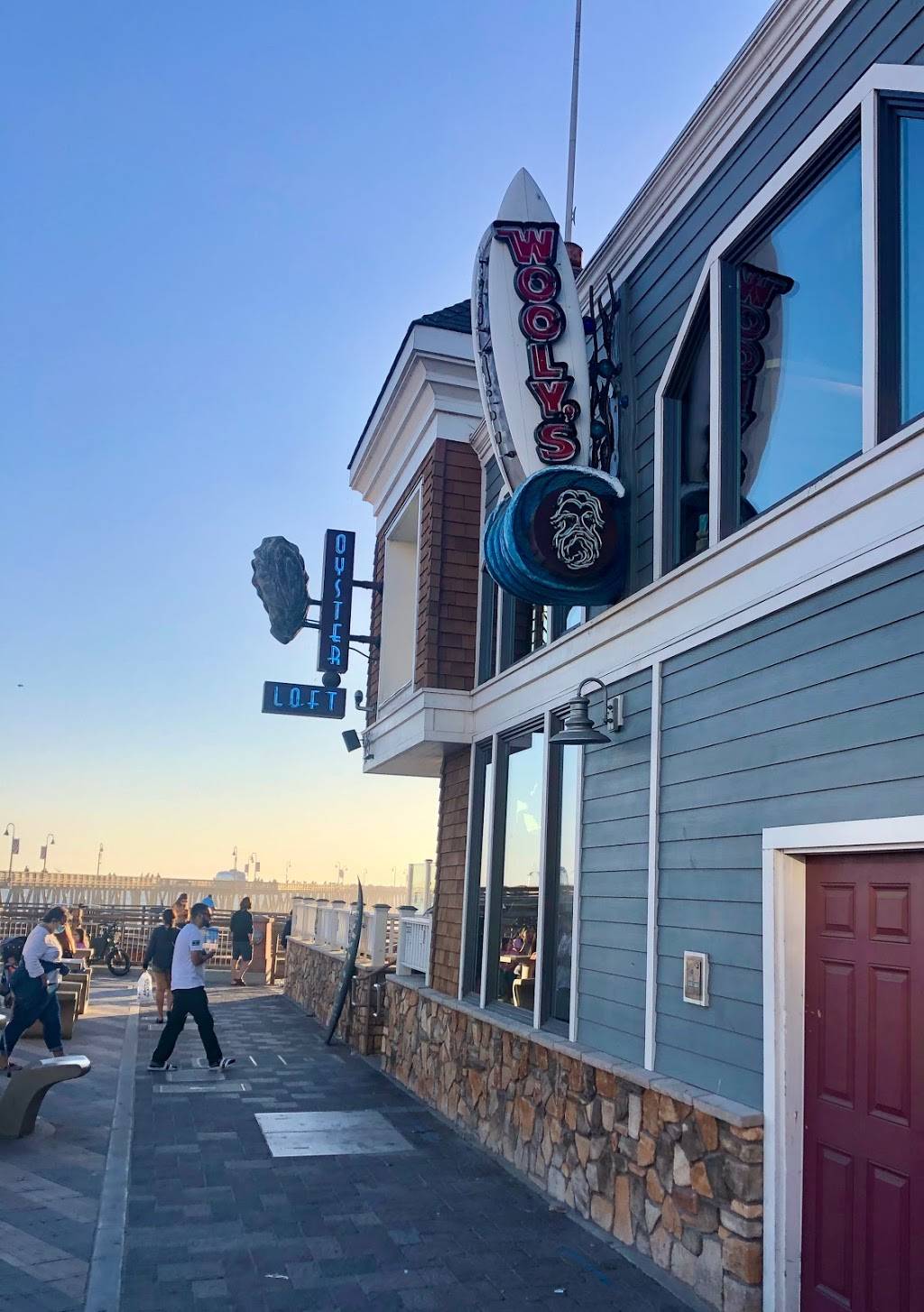 Woolys | restaurant | 101 Pomeroy Ave, Pismo Beach, CA 93449, USA | 8052955100 OR +1 805-295-5100