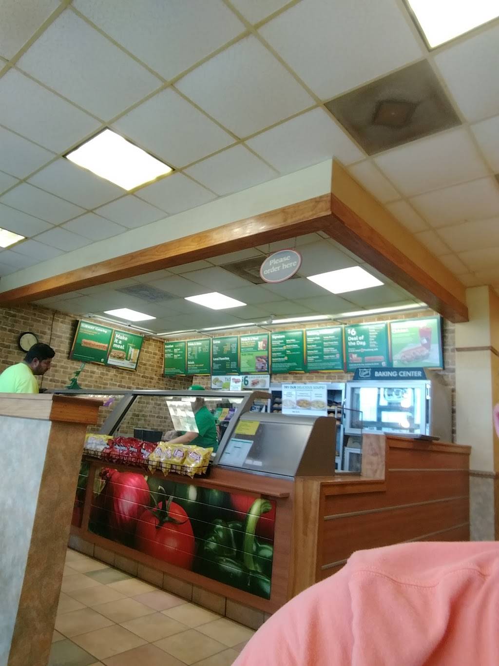 Subway Restaurants | restaurant | 11540 Eagle Dr Ste E, Mont Belvieu, TX 77535, USA | 2815760137 OR +1 281-576-0137
