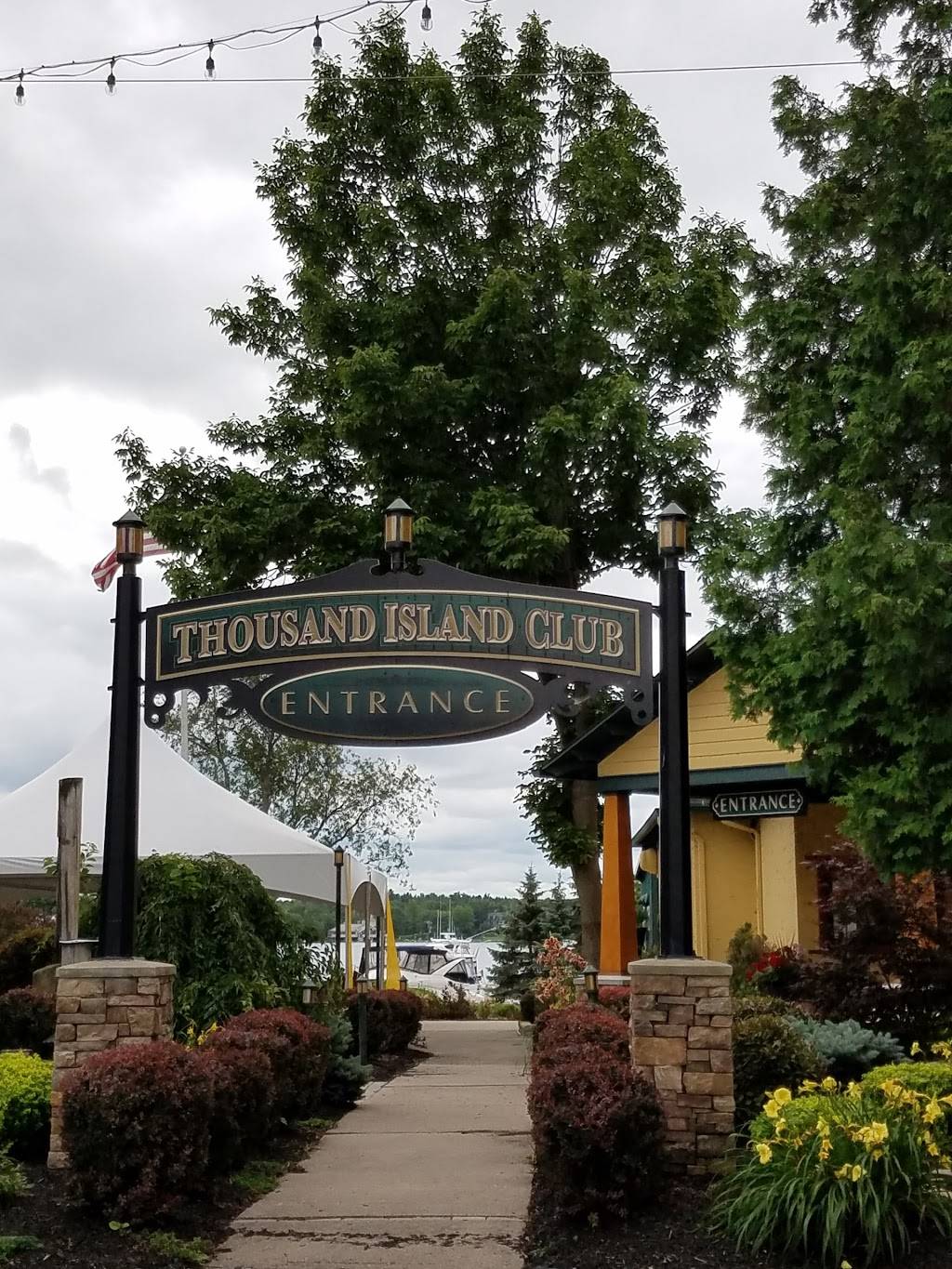 Thousand Islands Club | night club | 21952 Club Rd, Wellesley Island, NY 13640, USA | 3154829999 OR +1 315-482-9999