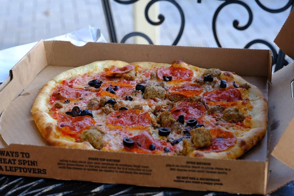 SPIN! Pizza | restaurant | 2811 SW Fairlawn Rd suite a, Topeka, KS 66614, USA | 7854147746 OR +1 785-414-7746