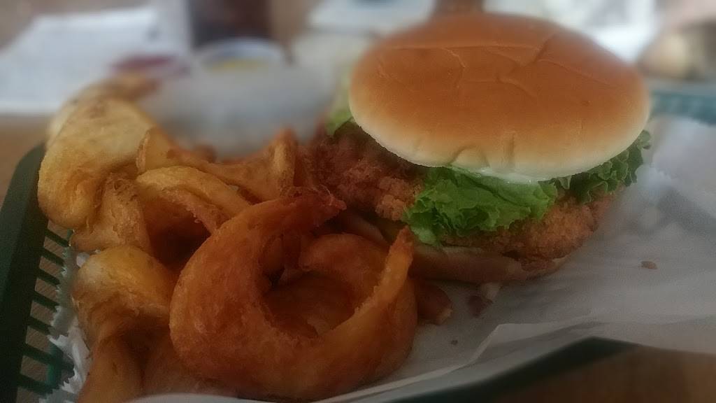 The Outpost Bar & Grill | night club | 2505 Mt Pleasant St, Burlington, IA 52601, USA | 3192092088 OR +1 319-209-2088