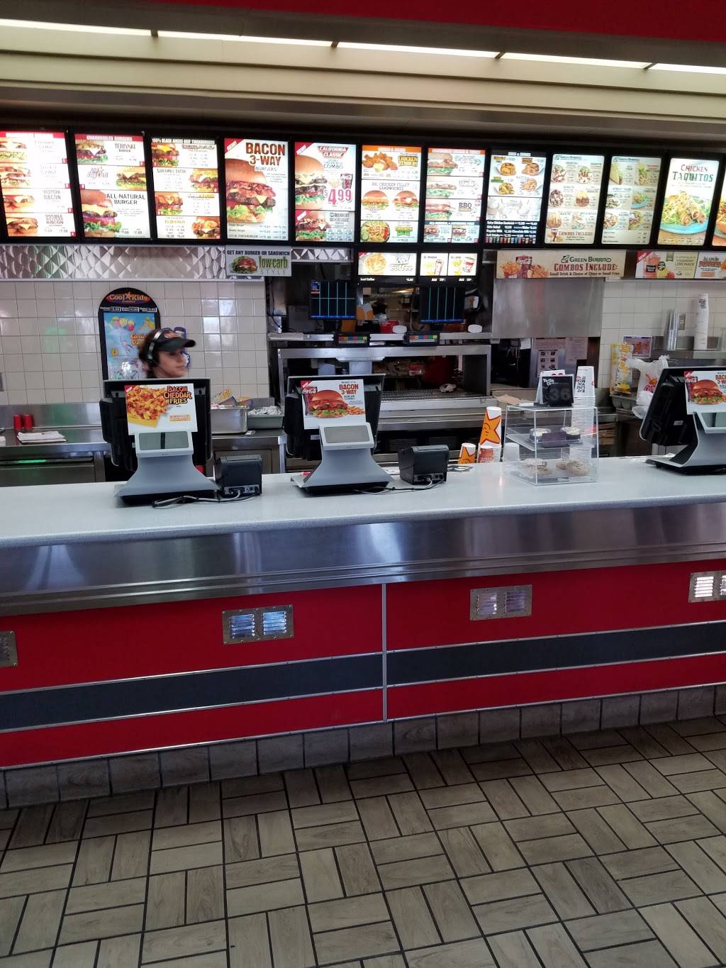 Carls Jr. | restaurant | 300 S Vann St, Williams, CA 95987, USA | 5304735058 OR +1 530-473-5058