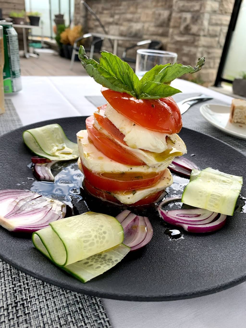 The Kings Plate | restaurant | 1700 King Rd, King City, ON L7B 0N1, Canada | 9058333328 OR +1 905-833-3328