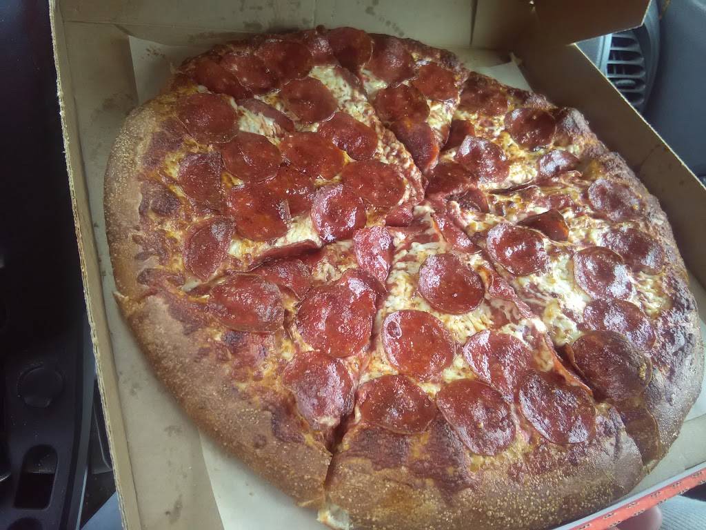 Little Caesars Pizza | meal takeaway | 843 Liberty St, Franklin, PA 16323, USA | 8144371313 OR +1 814-437-1313