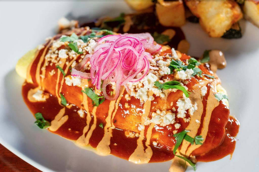 El Huevo Mexi-Diner | restaurant | 3522 24th Ave NW, Norman, OK 73069, USA | 4053103157 OR +1 405-310-3157