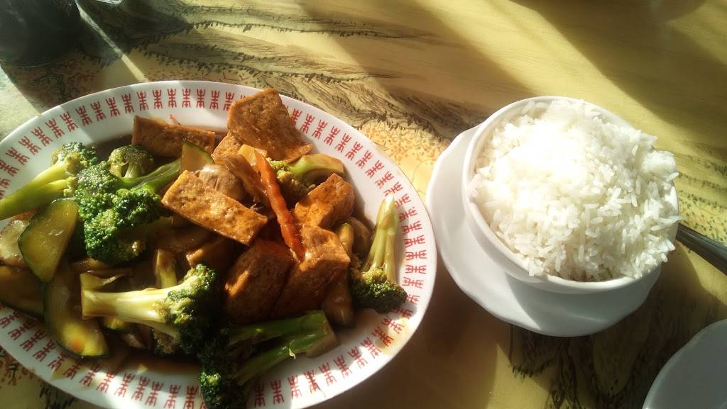 Hong Kong Chinese Restaurant and Sushi Bar | restaurant | (next to McDonalds), 1021 Mineral Wells Ave, Paris, TN 38242, USA | 7316441810 OR +1 731-644-1810