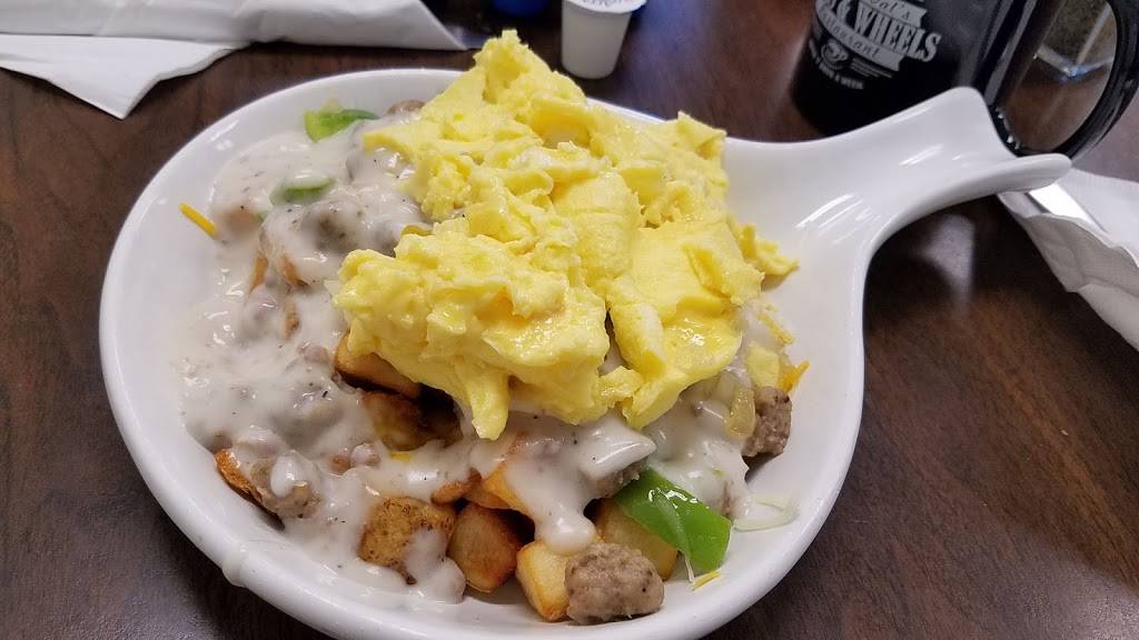 Wings And Wheels Restaurant | restaurant | 1760 Airport Blvd, Red Bluff, CA 96080, USA | 5305289198 OR +1 530-528-9198