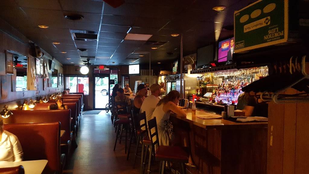 Community Inn Restaurant | restaurant | 1304 Grandin Rd SW, Roanoke, VA 24015, USA | 5403422351 OR +1 540-342-2351