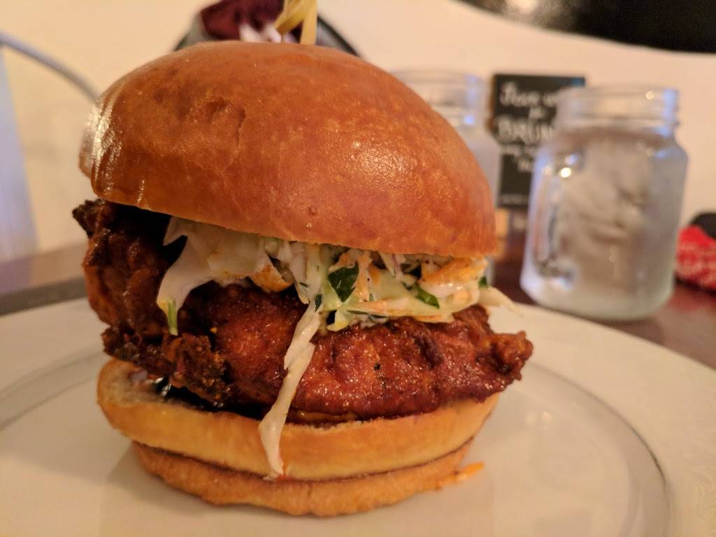 The Budlong Hot Chicken | meal takeaway | 1008 W Armitage Ave, Chicago, IL 60614, USA | 7732709005 OR +1 773-270-9005