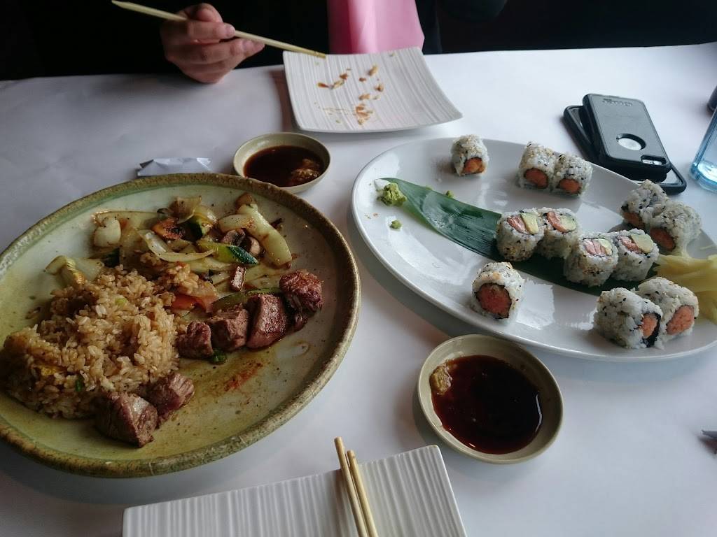 Nagoya Japanese Steakhouse & Sushi | restaurant | 3760 Center St NE, Salem, OR 97301, USA | 5033628018 OR +1 503-362-8018