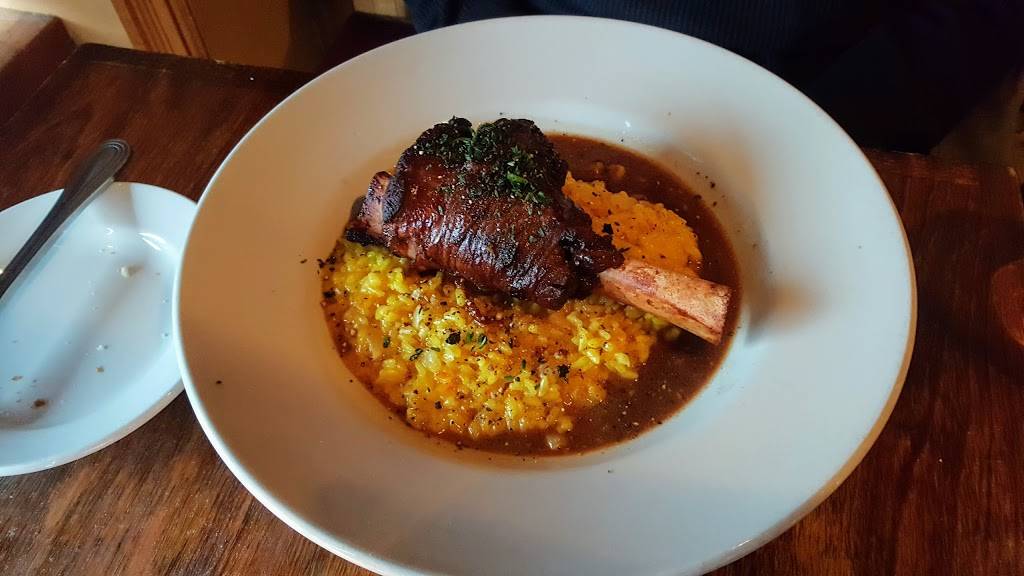 Rinata Restaurant | restaurant | 2451 Hennepin Ave S, Minneapolis, MN 55405, USA | 6123748998 OR +1 612-374-8998