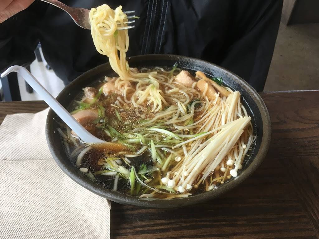 Sapporo Ramen & Noodle Bar | restaurant | 5570 28th St SE, Grand Rapids, MI 49512, USA | 6166086657 OR +1 616-608-6657