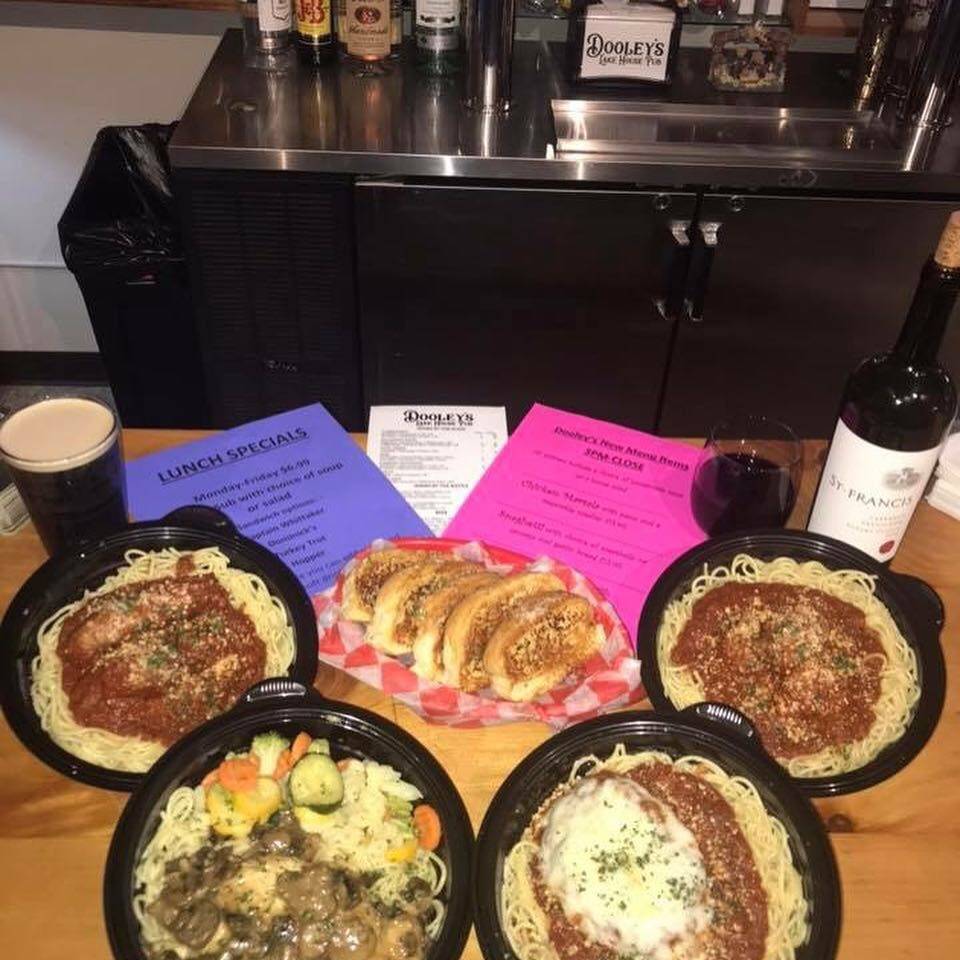 Dooleys Lake House Pub | restaurant | 310 W Buffalo St, New Buffalo, MI 49117, USA | 2694692247 OR +1 269-469-2247