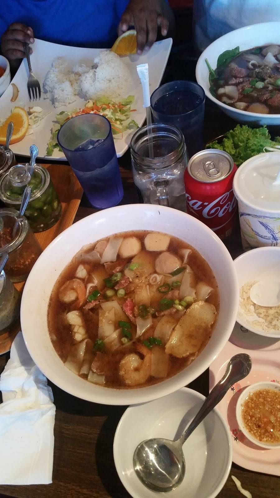 Rose Zapp Thai Cuisine | restaurant | 1811 23rd St E, San Pablo, CA 94806, USA | 5102156352 OR +1 510-215-6352