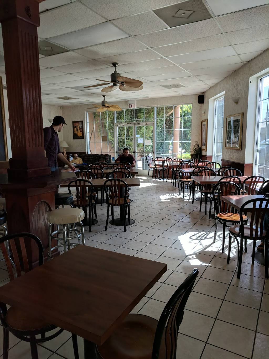 Christinas Coffee Shop | cafe | 219 W Canal Dr, Turlock, CA 95380, USA | 2096569002 OR +1 209-656-9002