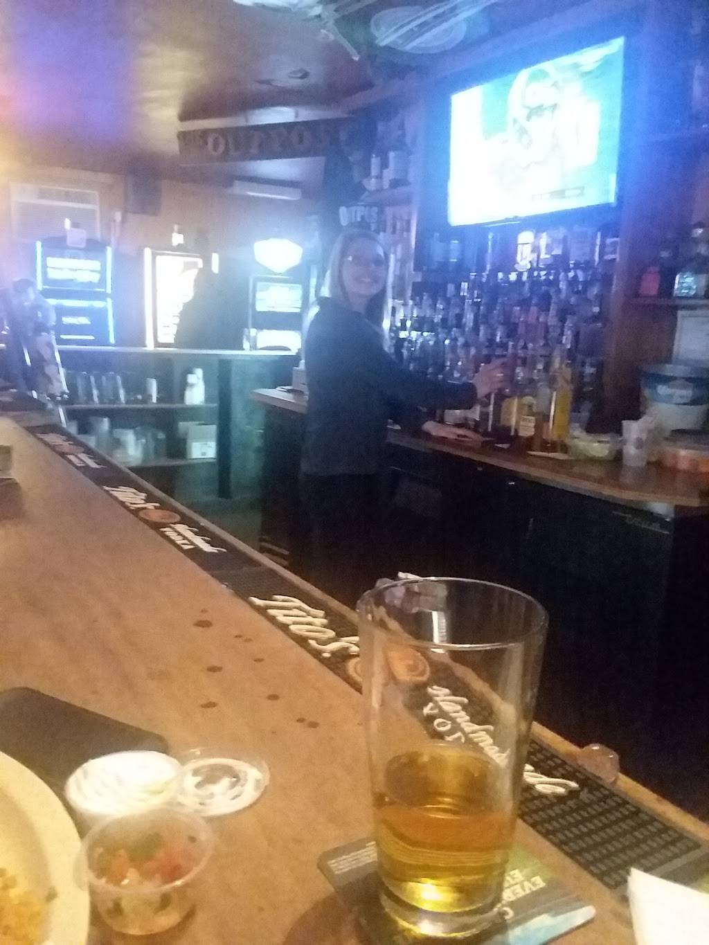 Outpost Tavern | restaurant | 40W825 Oak St, Pingree Grove, IL 60140, USA | 8474645275 OR +1 847-464-5275