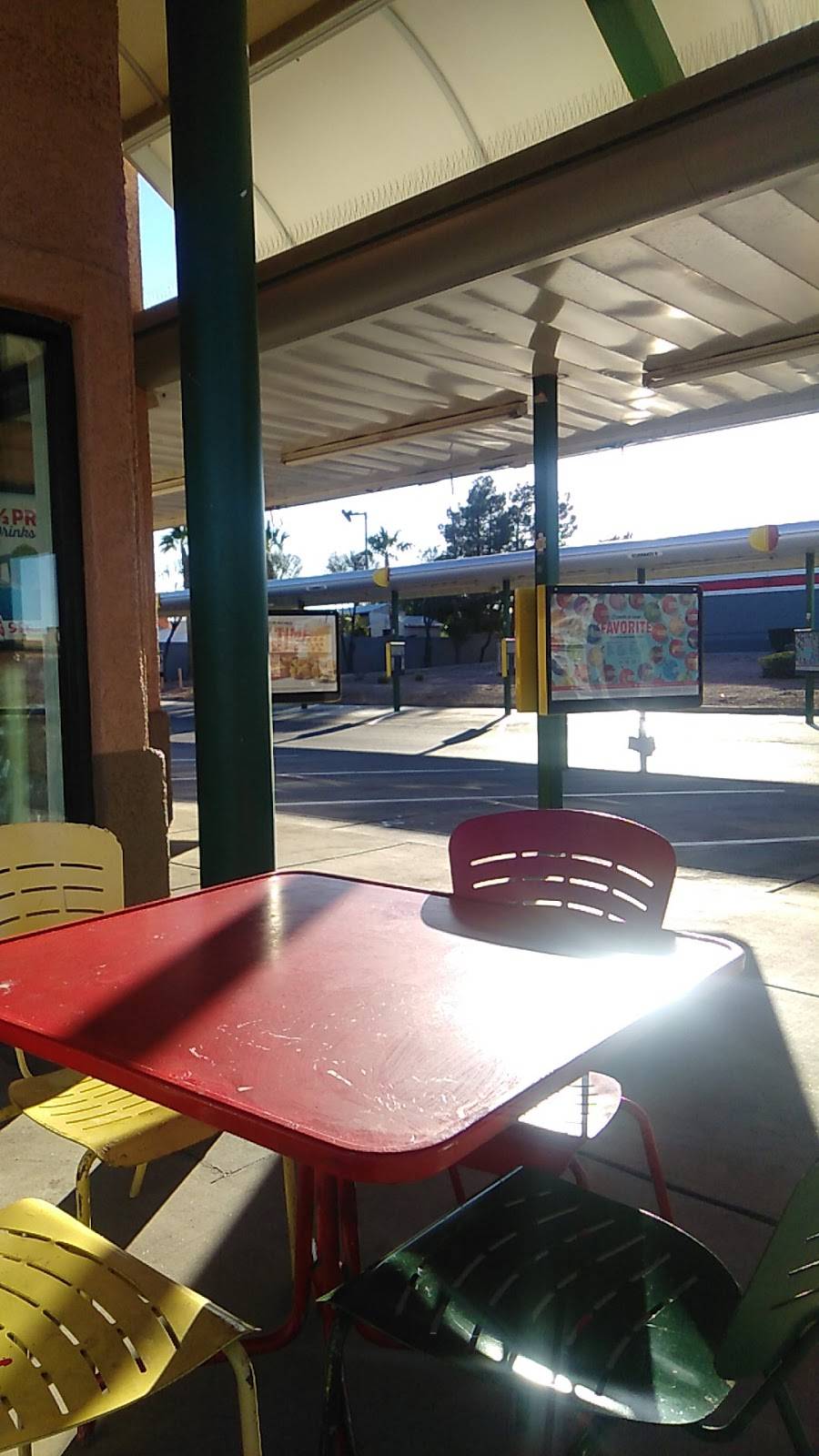 Sonic Drive-In | restaurant | 5085 East Tropicana Blvd, Las Vegas, NV 89122, USA | 7024348999 OR +1 702-434-8999