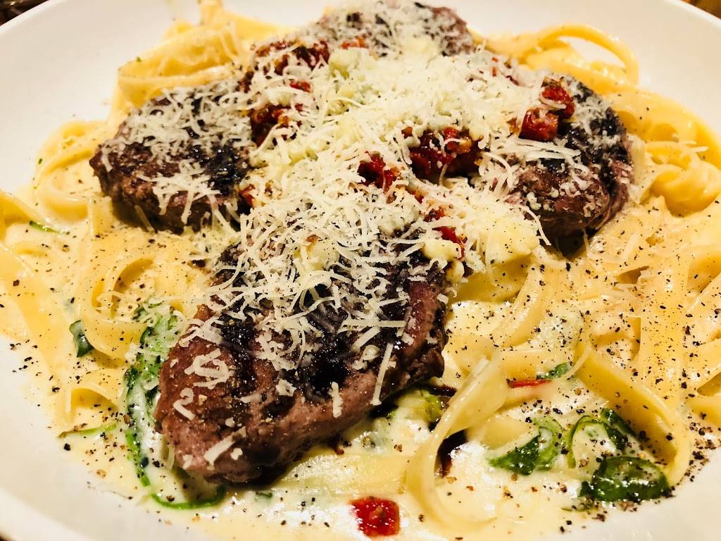 Olive Garden Italian Restaurant | meal takeaway | 6744 Garth Rd, Baytown, TX 77521, USA | 2814211939 OR +1 281-421-1939