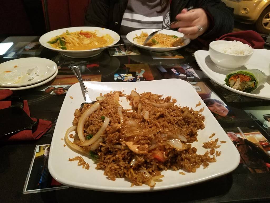 Penns Thai Kitchen | restaurant | 1800 W 14 Mile Rd, Royal Oak, MI 48073, USA | 2484358378 OR +1 248-435-8378