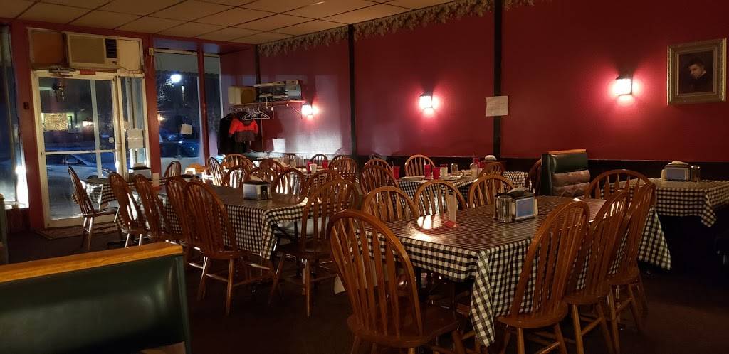 Leos Pizza | restaurant | 119 E Douglas Ave, Petersburg, IL 62675, USA | 2176323492 OR +1 217-632-3492