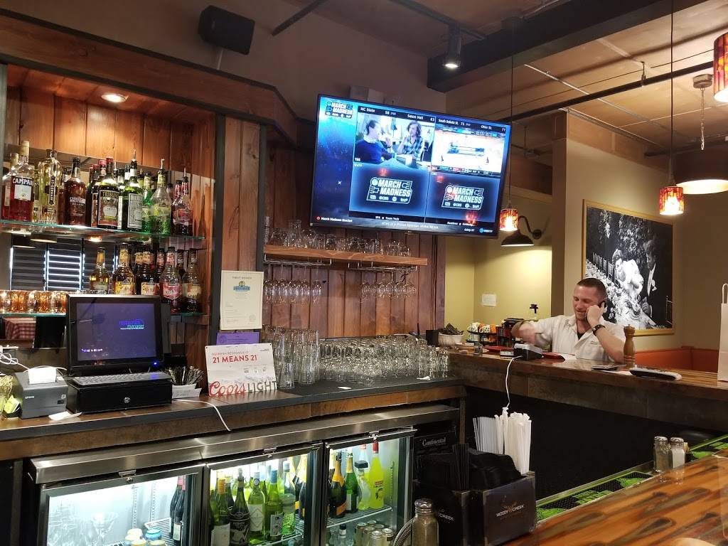 Pinocchios Casual Italian | restaurant | 3768 State Hwy 52, Frederick, CO 80516, USA | 3038336562 OR +1 303-833-6562