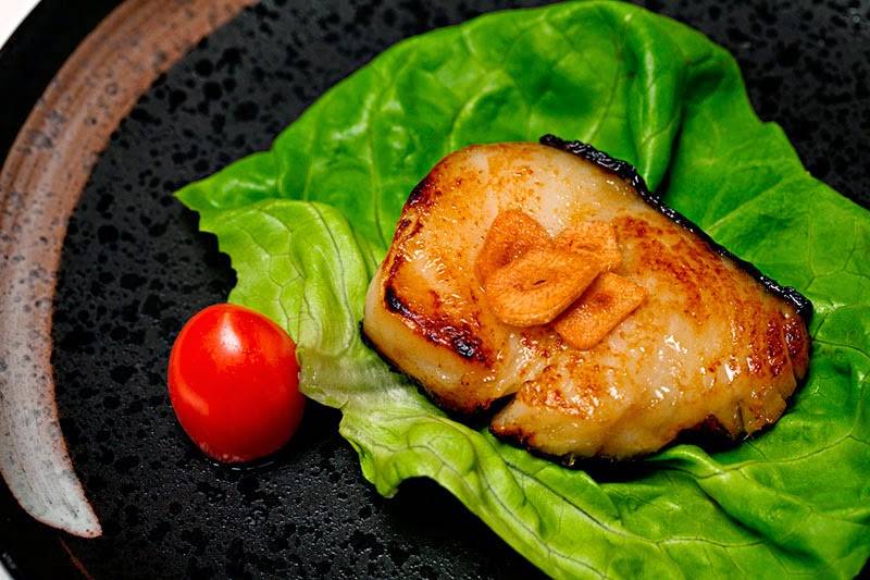 Tomo Japanese Restaurant | restaurant | 3630 Peachtree Rd NE, Atlanta, GA 30326, USA | 4048352708 OR +1 404-835-2708