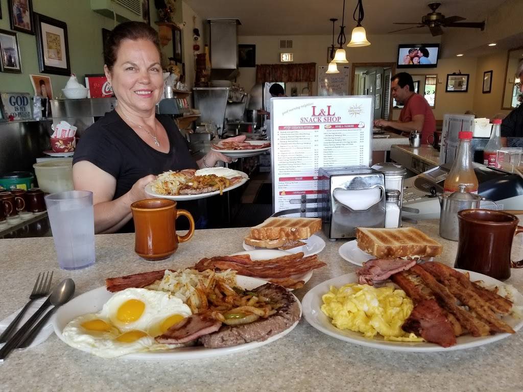 L & L Snack Shop | restaurant | 456 E Northwest Hwy, Des Plaines, IL 60016, USA | 8478036767 OR +1 847-803-6767