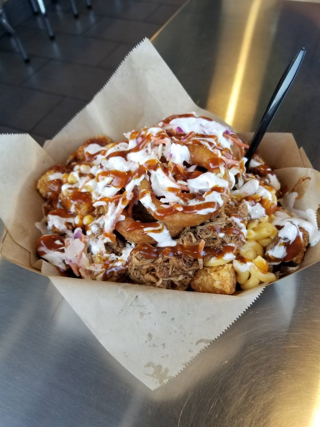 Funky Burgers and Fries | restaurant | 101 W Washington Ave, El Cajon, CA 92020, USA | 6193282929 OR +1 619-328-2929