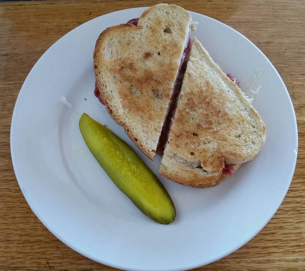 Soops n Sanz | meal takeaway | 2617 Dixie Hwy, Waterford Twp, MI 48328, USA | 2487016169 OR +1 248-701-6169