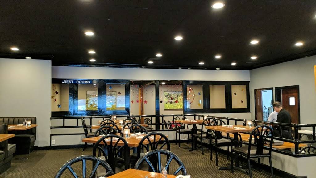 Great Wall of China South | restaurant | 6666 Carmel Rd, Charlotte, NC 28226, USA | 7045425409 OR +1 704-542-5409