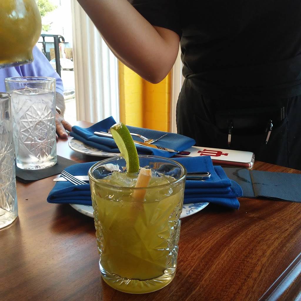 La Bodeguita Cuban Restaurant and Rum Bar | restaurant | 725 E Market St, Louisville, KY 40202, USA | 5027423358 OR +1 502-742-3358