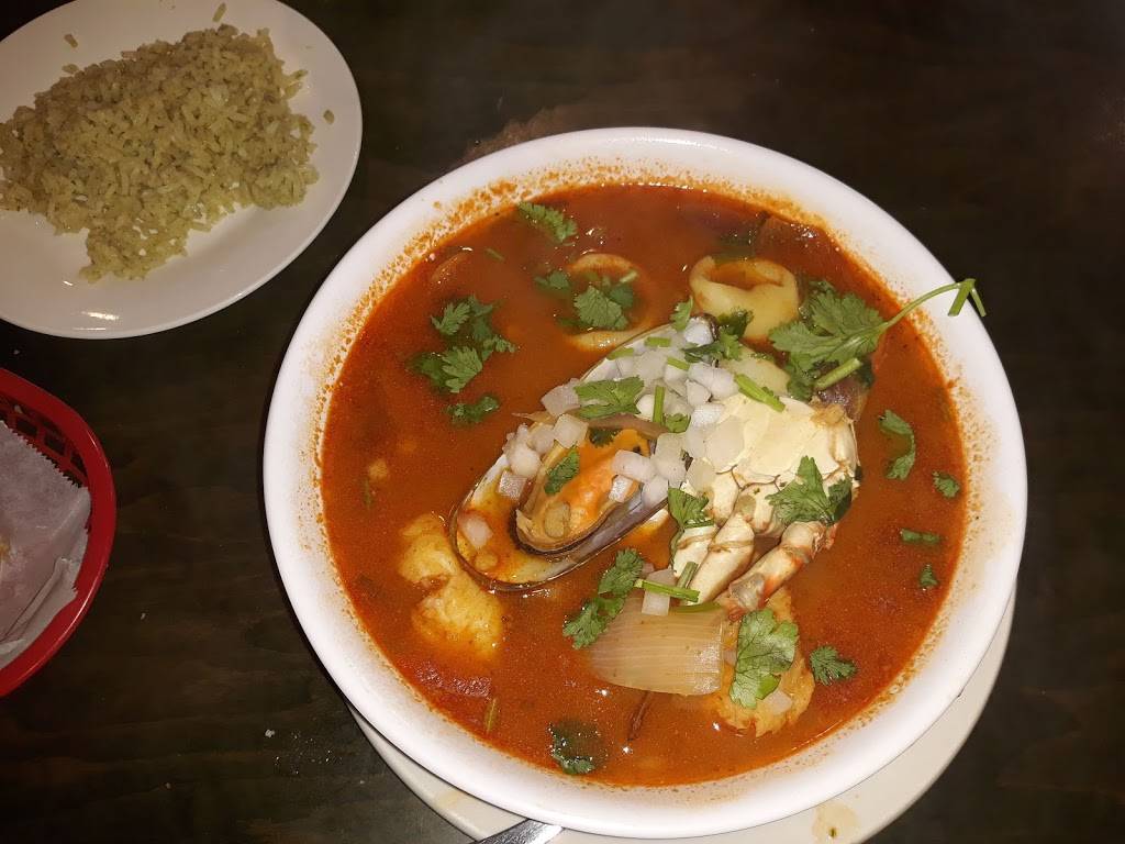 Puerto Vallarta Mexican Seafood | restaurant | 24811 S Dixie Hwy, Homestead, FL 33032, USA | 3052575012 OR +1 305-257-5012