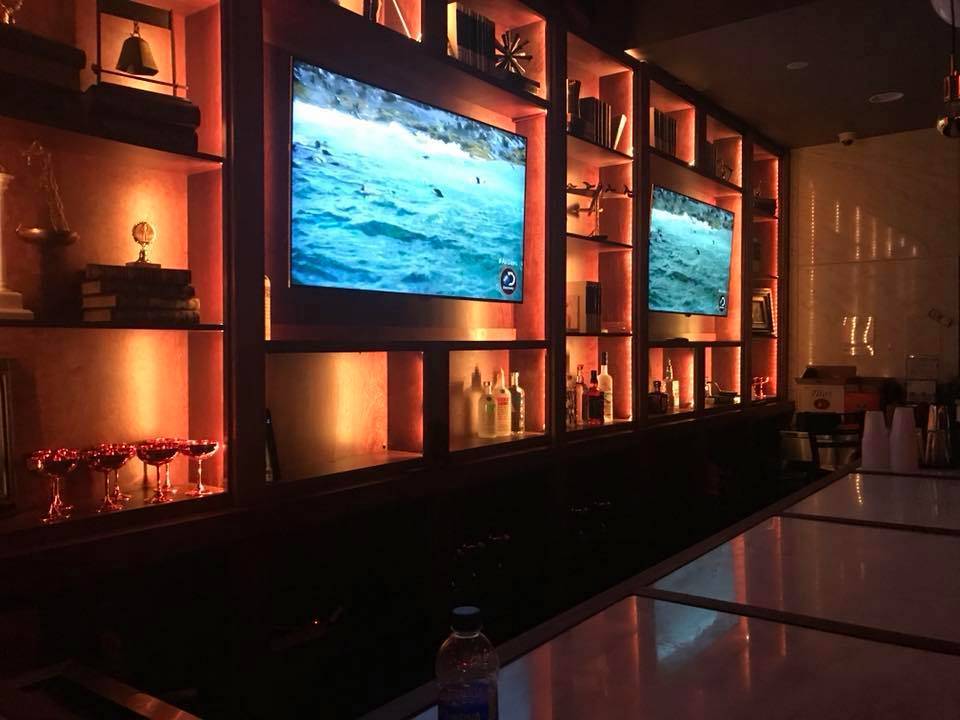 The Refinery | restaurant | 728 29th St S, Birmingham, AL 35233, USA | 2054075683 OR +1 205-407-5683