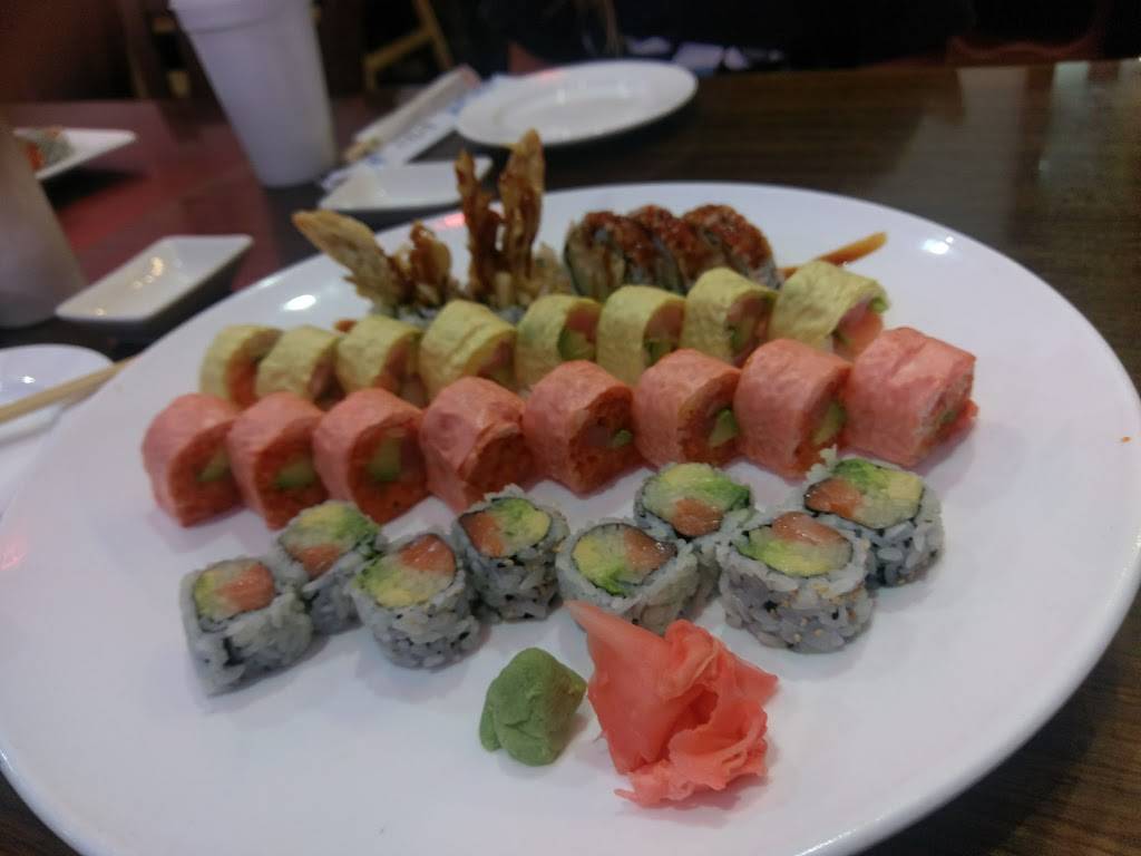 Sakura Japanese Steakhouse | restaurant | 10722 Big Bend Rd, Riverview, FL 33579, USA | 8136712388 OR +1 813-671-2388