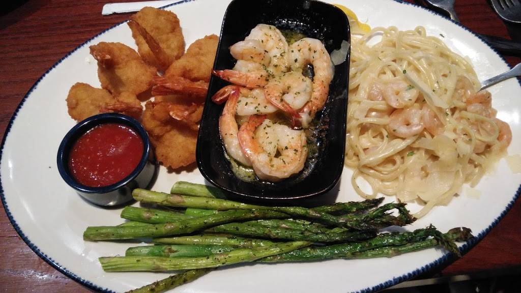 Red Lobster | restaurant | 3407 S US Hwy 41, Terre Haute, IN 47802, USA | 8122347727 OR +1 812-234-7727