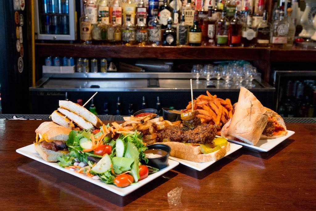 Wiley Gunters | restaurant | 823 E Fort Ave, Baltimore, MD 21230, USA | 4106373699 OR +1 410-637-3699