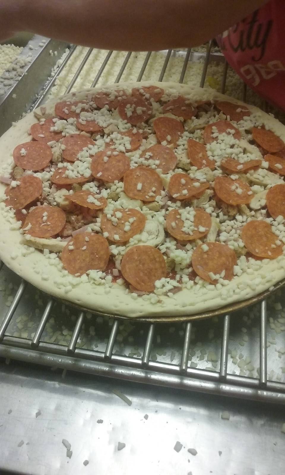 Papa Johns Pizza | restaurant | 3751 Holloway St, Durham, NC 27703, USA | 9199570606 OR +1 919-957-0606