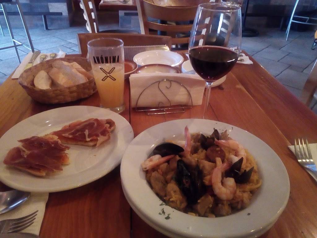 Restaurante Taberna Madrid | restaurant | Ruíz y Primera 473, Zona Centro, 22800 Ensenada, B.C., Mexico | 016461783319 OR +52 646 178 3319