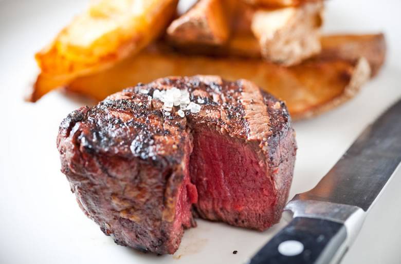 333 Belrose Bar & Grill | restaurant | 333 Belrose Ln, Wayne, PA 19087, USA | 6102931000 OR +1 610-293-1000