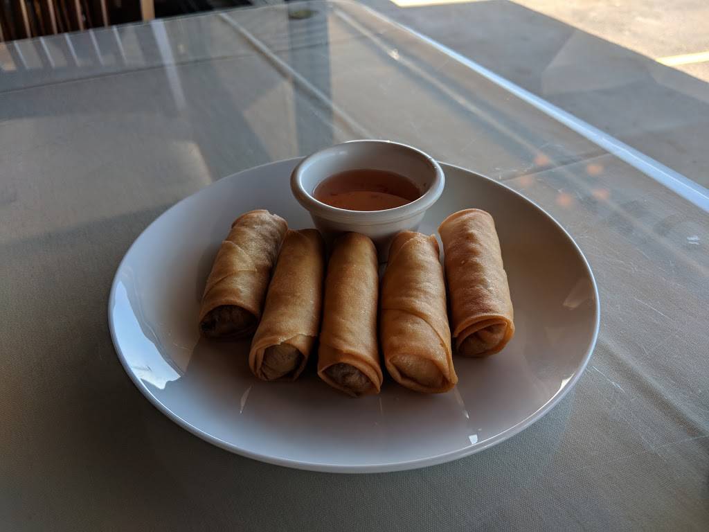 Tana Thai Bistro | restaurant | 10700 N May Ave, Oklahoma City, OK 73120, USA | 4052422075 OR +1 405-242-2075