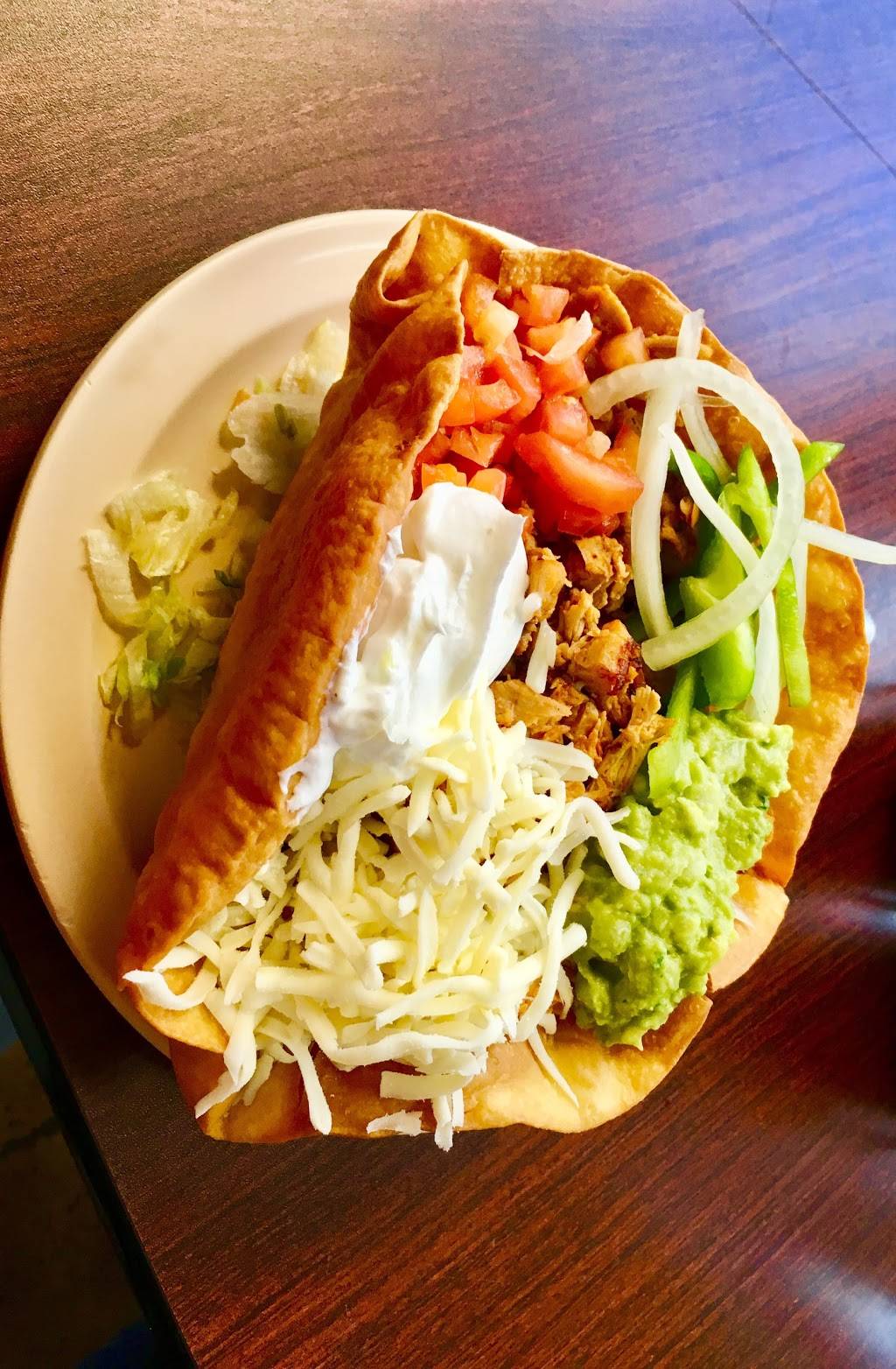 Pauls Burrito Express | restaurant | 402 N Hough St, Barrington, IL 60010, USA | 8478429400 OR +1 847-842-9400