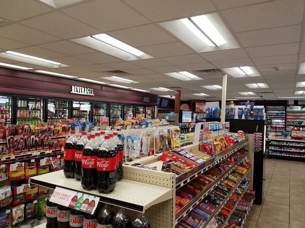 Caseys | restaurant | 426 W Main St, Gardner, IL 60424, USA | 8152378699 OR +1 815-237-8699