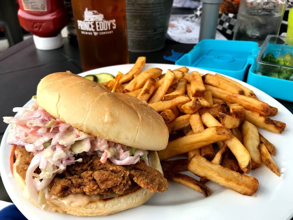 Angry Birds Rotisserie Chicken | restaurant | 376 Picton Main St, Picton, ON K0K 2T0, Canada | 6134760011 OR +1 613-476-0011