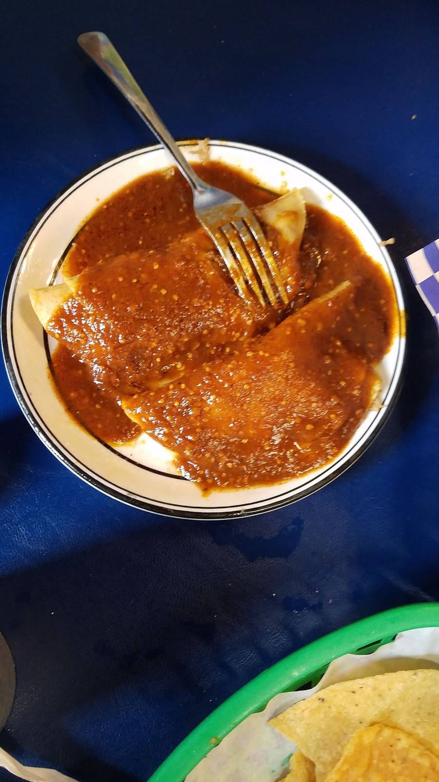 Taqueria La Victoria | restaurant | 2851 S Westmoreland Rd, Dallas, TX 75233, USA | 2143316320 OR +1 214-331-6320